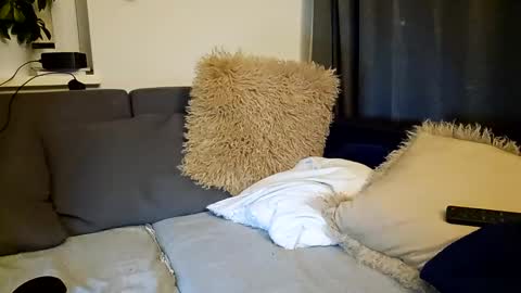 strangers29 online show from December 7, 4:25 pm