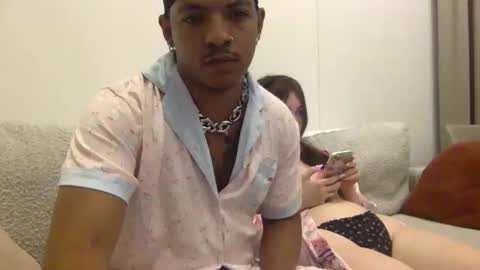 strawberrycocoa online show from September 25, 8:51 am