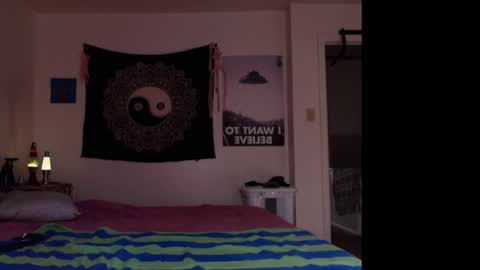 Strawberrylotsacake online show from October 14, 2:51 pm