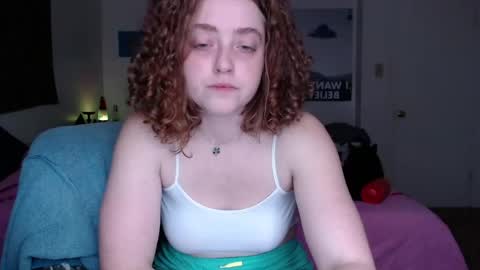 Strawberrylotsacake online show from April 18, 2:32 pm