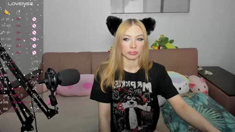 Streis  open pvt online show from January 26, 3:47 pm