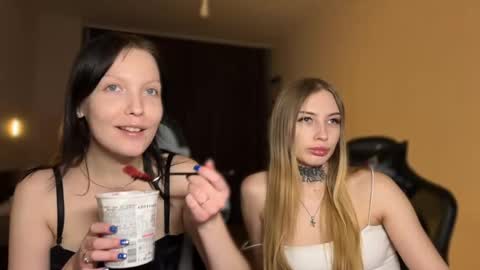 Streis  open pvt online show from March 2, 2:13 pm