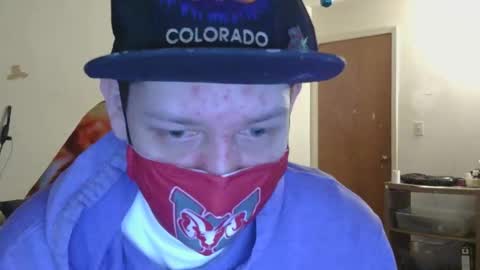 Snapshot of stretchyz chatting on May 14, 4:47 pm stretchyz new online show from May 14, 4:47 pm