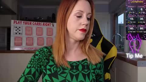 Snapshot of stripmequick chatting on January 17, 2:07 pm Amorina online show from January 17, 2:07 pm