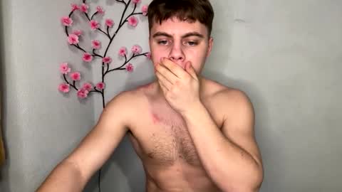 Snapshot of strong_baby chatting on March 15, 9:54 pm Strong Baby online show from March 15, 9:54 pm