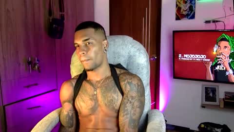 strong blackboy online show from May 6, 1:57 am