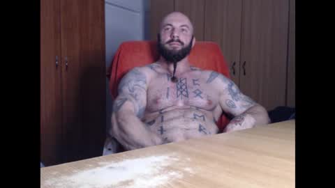 Snapshot of strongivan chatting on November 7, 7:14 pm StrongIvan online show from November 7, 7:14 pm