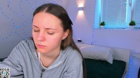 Olivia online show from May 30, 1:14 am