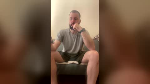 Snapshot of stud4u21 chatting on February 5, 7:18 pm stud4u21 online show from February 5, 7:18 pm