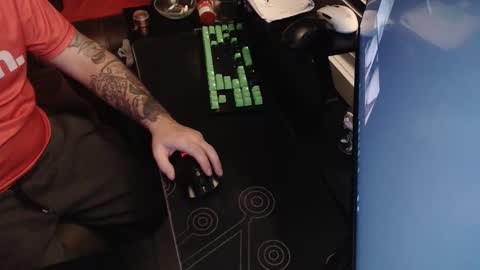 stud69861714 online show from February 2, 6:12 am