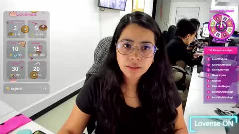 Snapshot of studcb_ chatting on February 17, 11:33 pm studcb_ online show from February 17, 11:33 pm