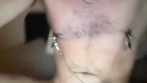 Snapshot of studfarms0525 chatting on November 22, 7:18 am studfarms0525 online show from November 22, 7:18 am