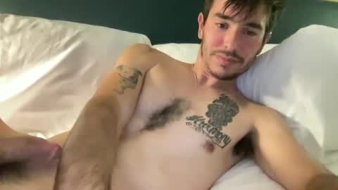 Snapshot of studleydooright420 chatting on October 3, 1:35 am studleydooright420 online show from October 3, 1:35 am