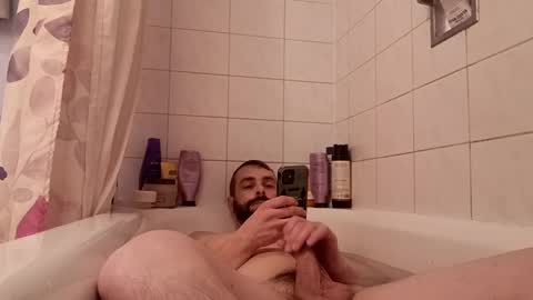 Snapshot of studmuffinizer3000 chatting on January 16, 2:41 am Stud online show from January 16, 2:41 am