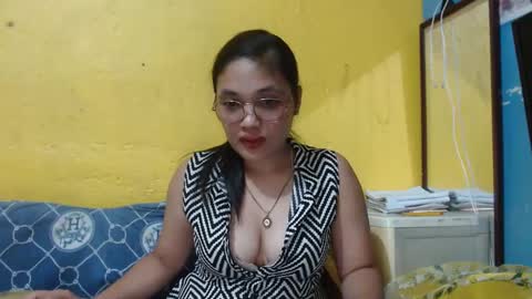 Snapshot of stunningamanda chatting on January 16, 10:53 am stunningamanda online show from January 16, 10:53 am