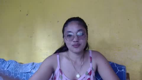 Snapshot of stunningamanda chatting on January 19, 6:20 am stunningamanda online show from January 19, 6:20 am