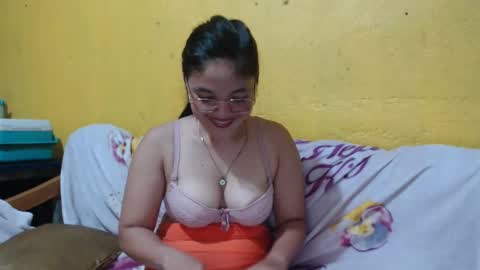 Snapshot of stunningamanda chatting on January 20, 11:45 am stunningamanda online show from January 20, 11:45 am