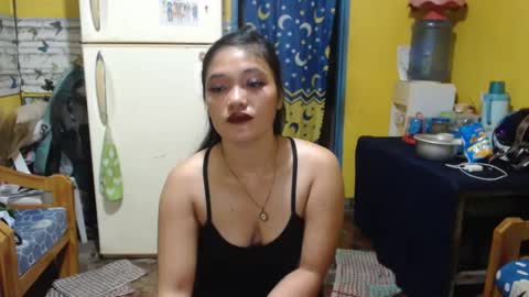 Snapshot of stunningamanda chatting on January 22, 12:38 pm stunningamanda online show from January 22, 12:38 pm