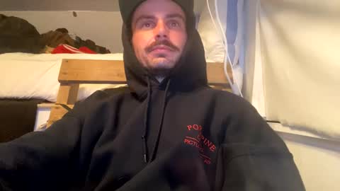stupid_fellow online show from December 21, 5:40 pm