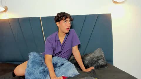 stwart_cum18 online show from January 12, 7:57 am