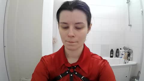 Eva online show from November 10, 3:33 pm