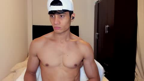 stylish men online show from September 25, 4:00 pm