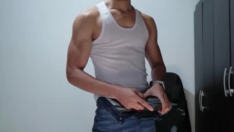 stylish man online show from February 2, 11:42 am