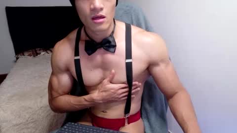 stylish man online show from July 4, 11:22 pm