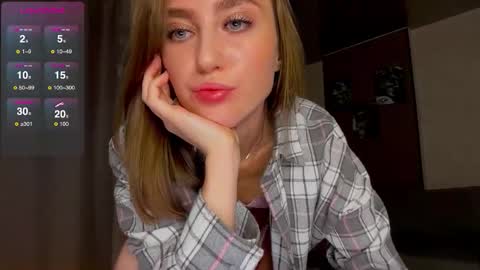 LINA online show from November 22, 6:29 pm