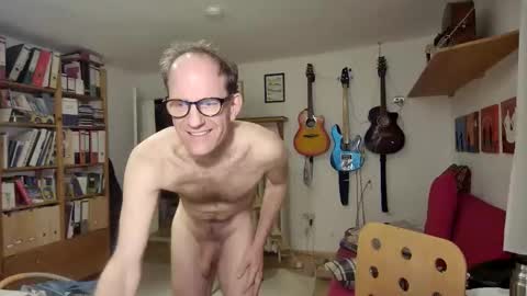 suahsetla online show from January 18, 8:12 pm