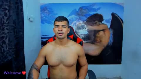 suarez monkey online show from December 11, 7:03 pm
