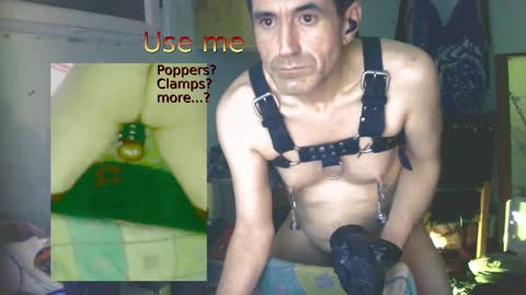 Snapshot of sub4black chatting on December 17, 11:16 pm Sub2ChocoLad online show from December 17, 11:16 pm