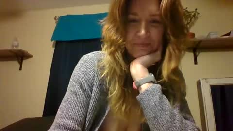 Snapshot of sub4you69brat chatting on January 18, 5:31 am sub4you69brat online show from January 18, 5:31 am