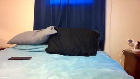 Snapshot of sub4you69brat chatting on November 11, 7:36 pm sub4you69brat online show from November 11, 7:36 pm