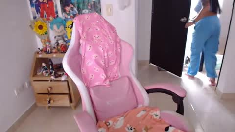 sub_nezuko_69 online show from September 29, 5:18 pm