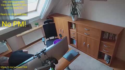 Snapshot of subbear1968 chatting on June 11, 3:21 pm subbear1968 online show from June 11, 3:21 pm