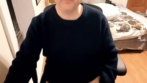 subbrian online show from February 15, 3:47 am