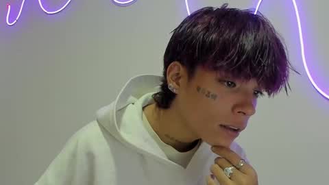 nico online show from October 10, 6:07 pm