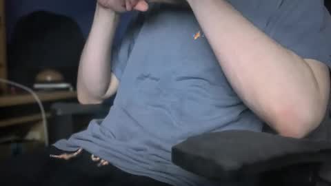 Snapshot of subprx chatting on October 26, 3:07 pm subprx online show from October 26, 3:07 pm