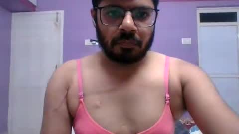 subslutmalerandi1 online show from June 5, 5:29 pm