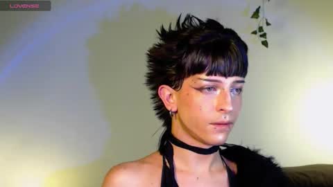 Angel  online show from October 28, 6:39 am