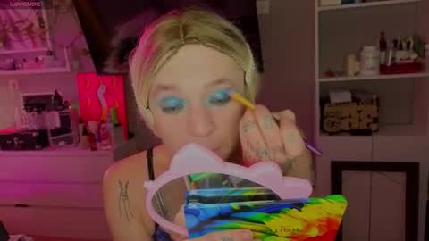 Snapshot of succubu_ss chatting on February 6, 3:00 am succubu_ss online show from February 6, 3:00 am