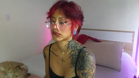 Snapshot of succubus_girl_ chatting on July 9, 4:55 pm Alexy online show from July 9, 4:55 pm