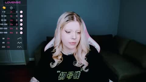 succubus_leslie online show from February 20, 10:48 am