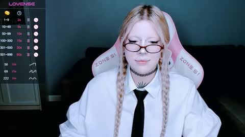 succubus_leslie online show from October 11, 11:47 pm