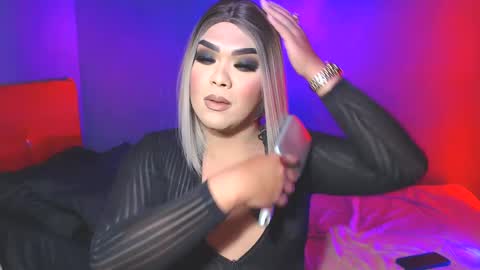 Snapshot of suckablecockoffreya chatting on February 2, 10:24 am JADE ELYSE online show from February 2, 10:24 am