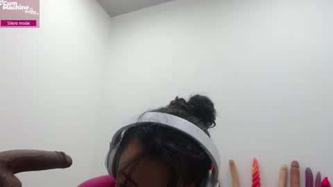 Sucky  online show from February 1, 12:04 pm