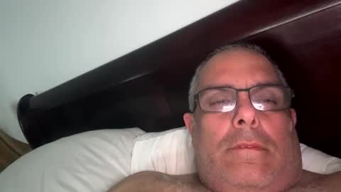 Snapshot of suecoalsu1234 chatting on March 3, 4:40 am suecoalsu1234 online show from March 3, 4:40 am