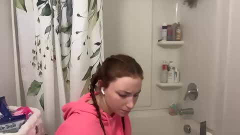 suerrab3304 online show from October 18, 5:10 am