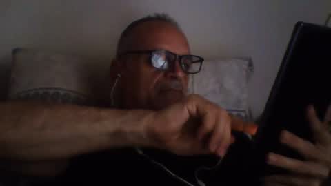 Snapshot of sugar1971 chatting on February 20, 9:21 am paolo online show from February 20, 9:21 am